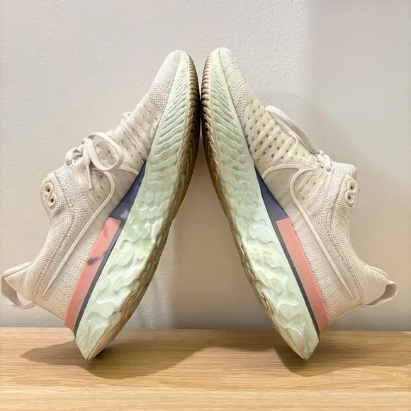 Nike Cream and Pink Sneakers with React Foam - Picture 5 of 8